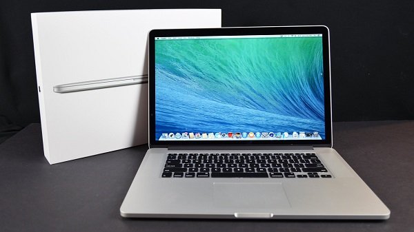 Apple-MacBook-Pro-Retina-Display-15,4