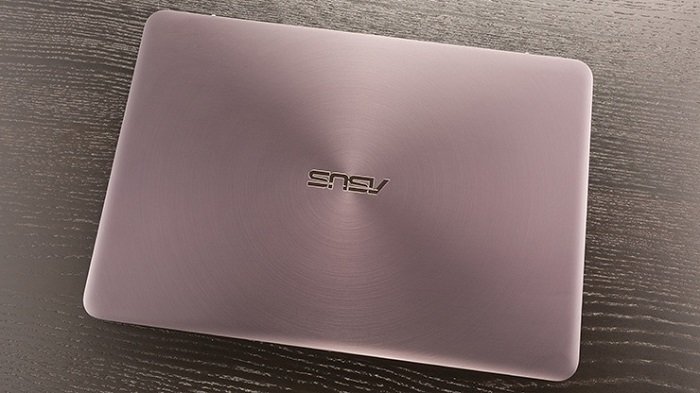 Asus ZenBook UX305CA