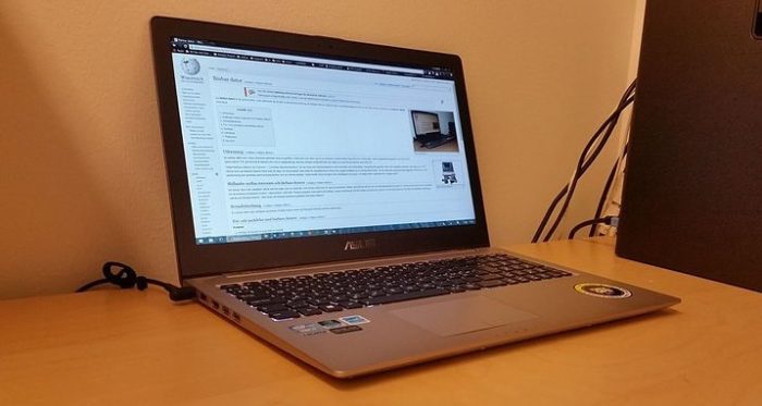 Harga Laptop Asus 12 Inch Murah dan Spesifikasi May 2021